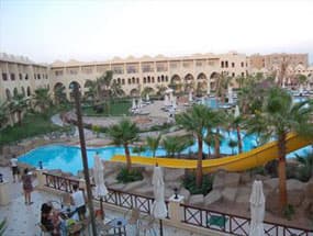 PALMYRA AMAR EL ZAMAN  AQUA PARK 