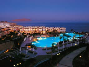 HILTON SHARKS BAY 